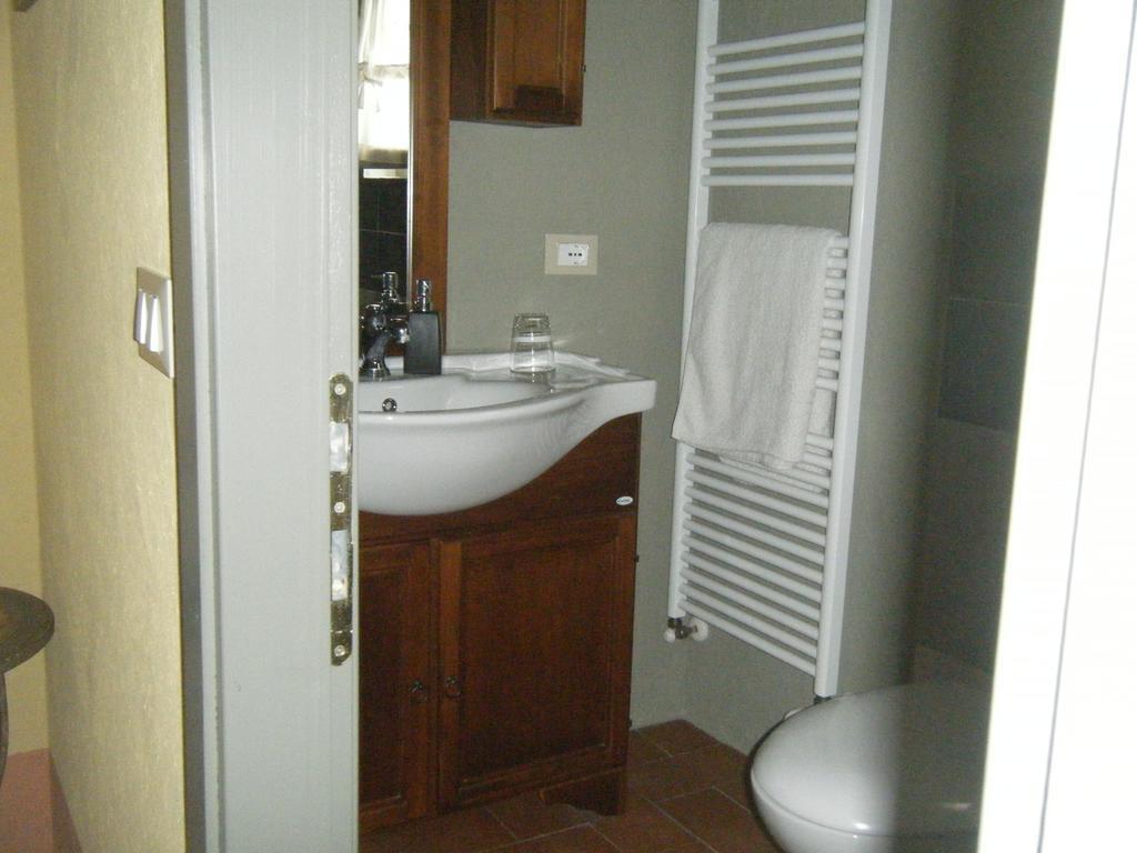 B&B Il Salice Veruno Quarto foto